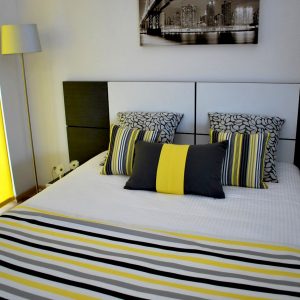 chambre jaune anthrcite